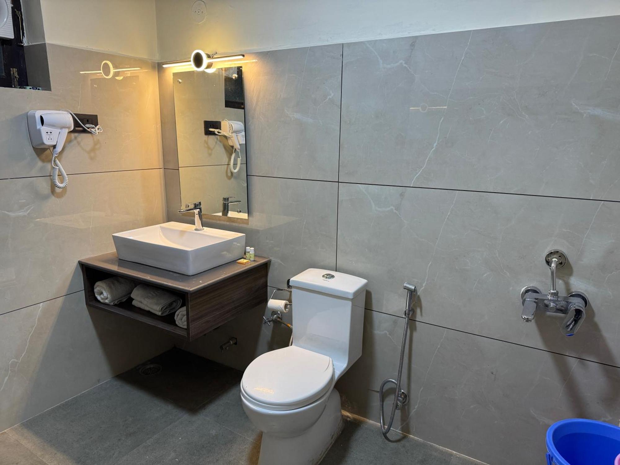 Hotel Nalanda Ladakh Λεχ Εξωτερικό φωτογραφία