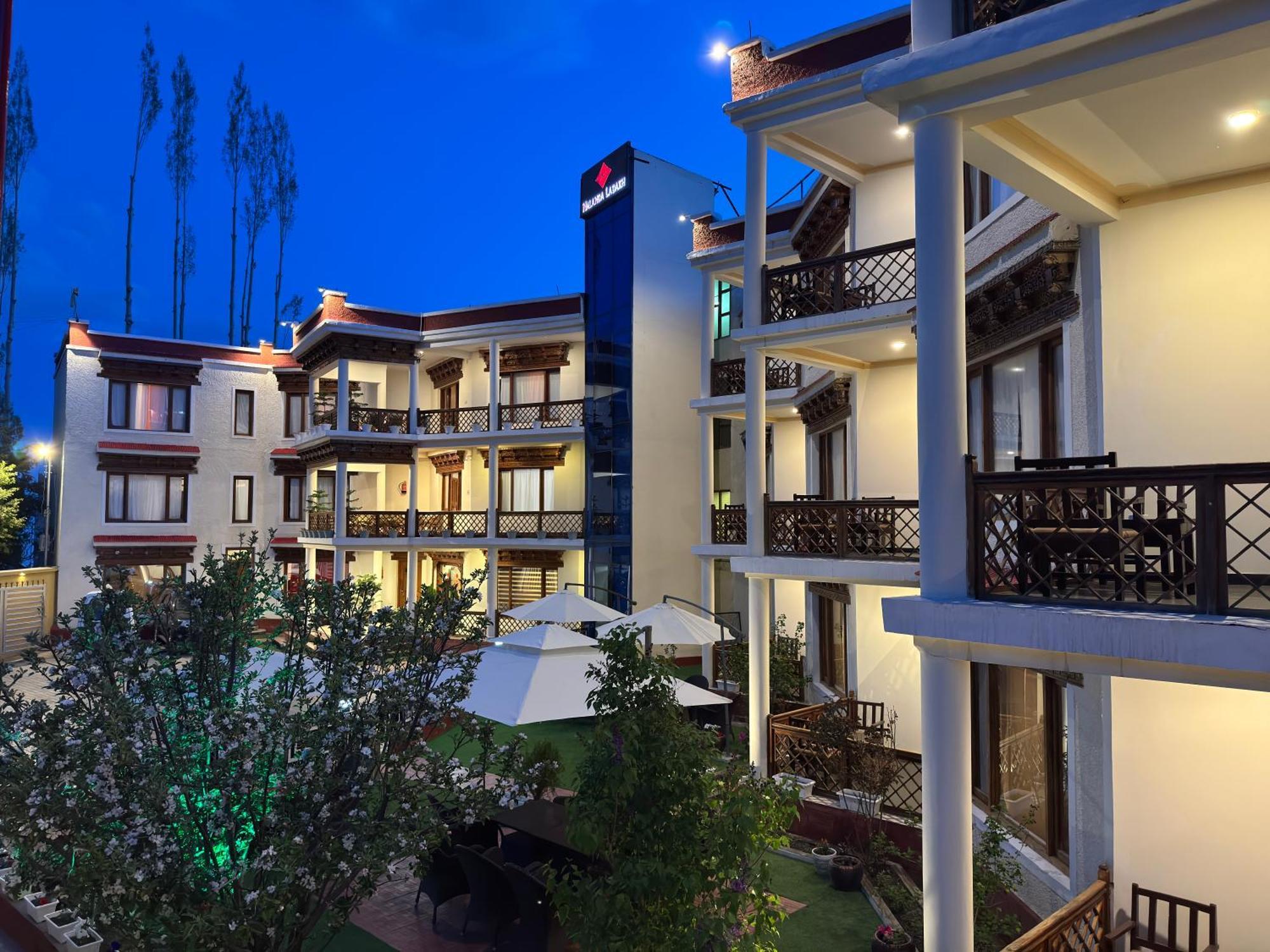 Hotel Nalanda Ladakh Λεχ Εξωτερικό φωτογραφία
